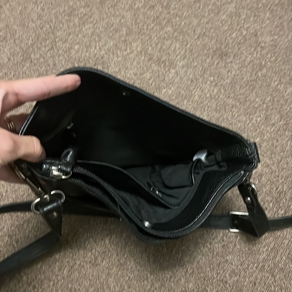 Liz Claiborne purse - Picture 5 of 8